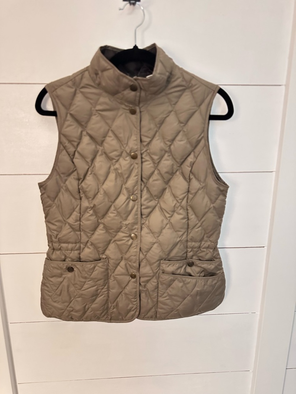 EDDIE BAUER S Diamond Quilted goose down luxury snap button vest equestrian boho
